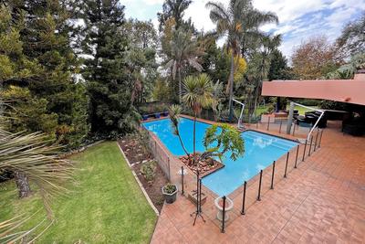 House For Sale in Waverley, Johannesburg
