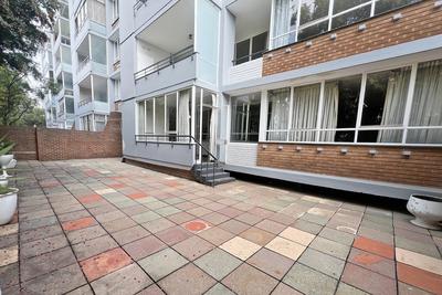Apartment / Flat For Sale in Benmore Gardens, Sandton