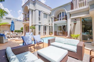 House For Sale in Benmore Gardens, Sandton